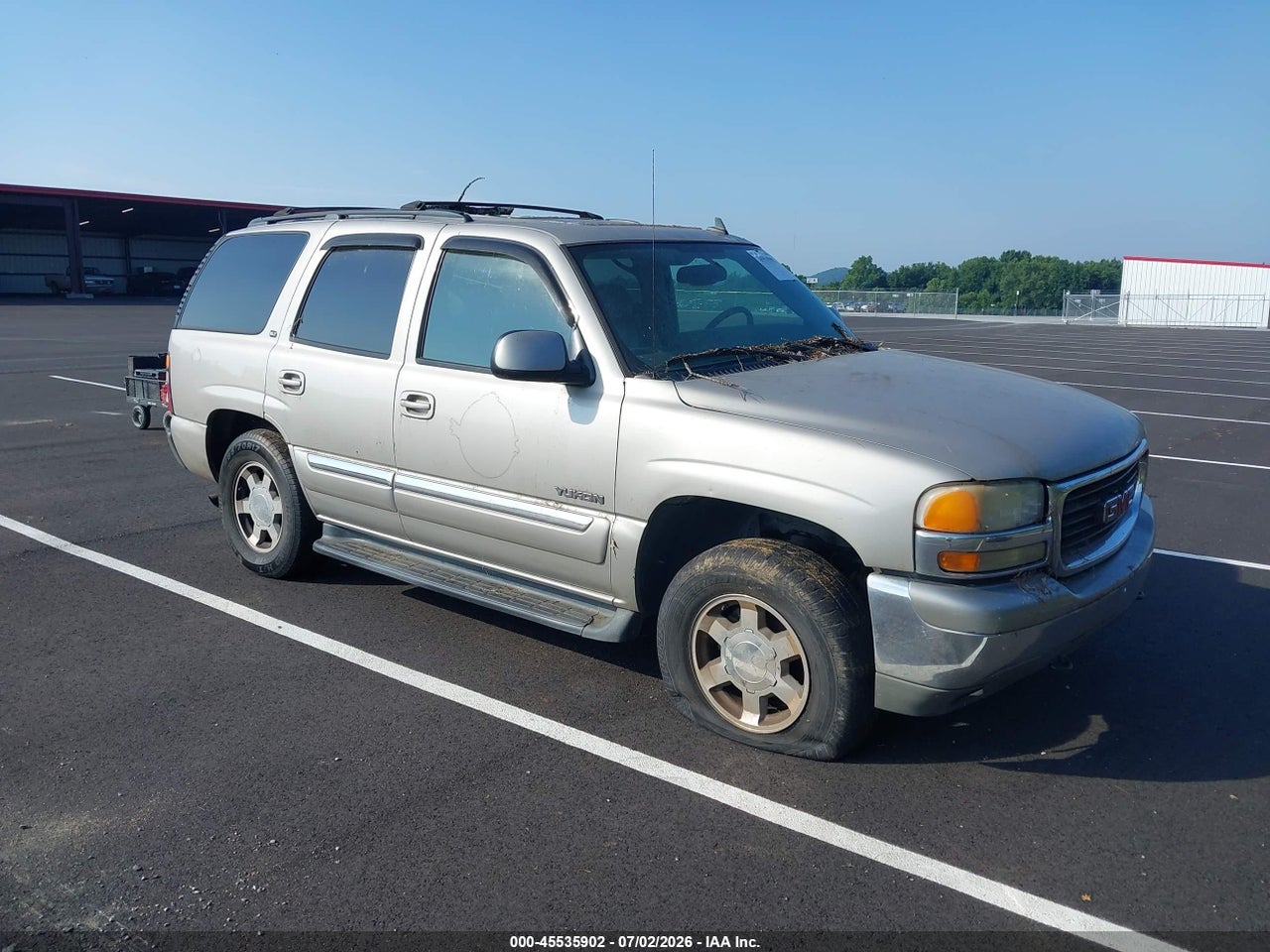 2006 GMC YUKON SLT thumbnail 2