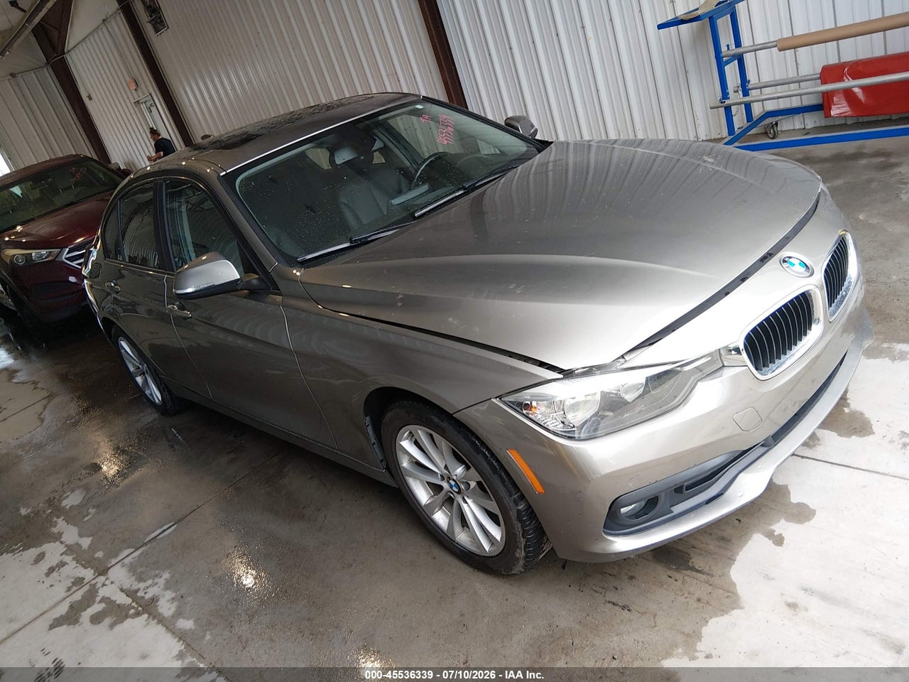 2016 BMW 320I XDRIVE thumbnail 2