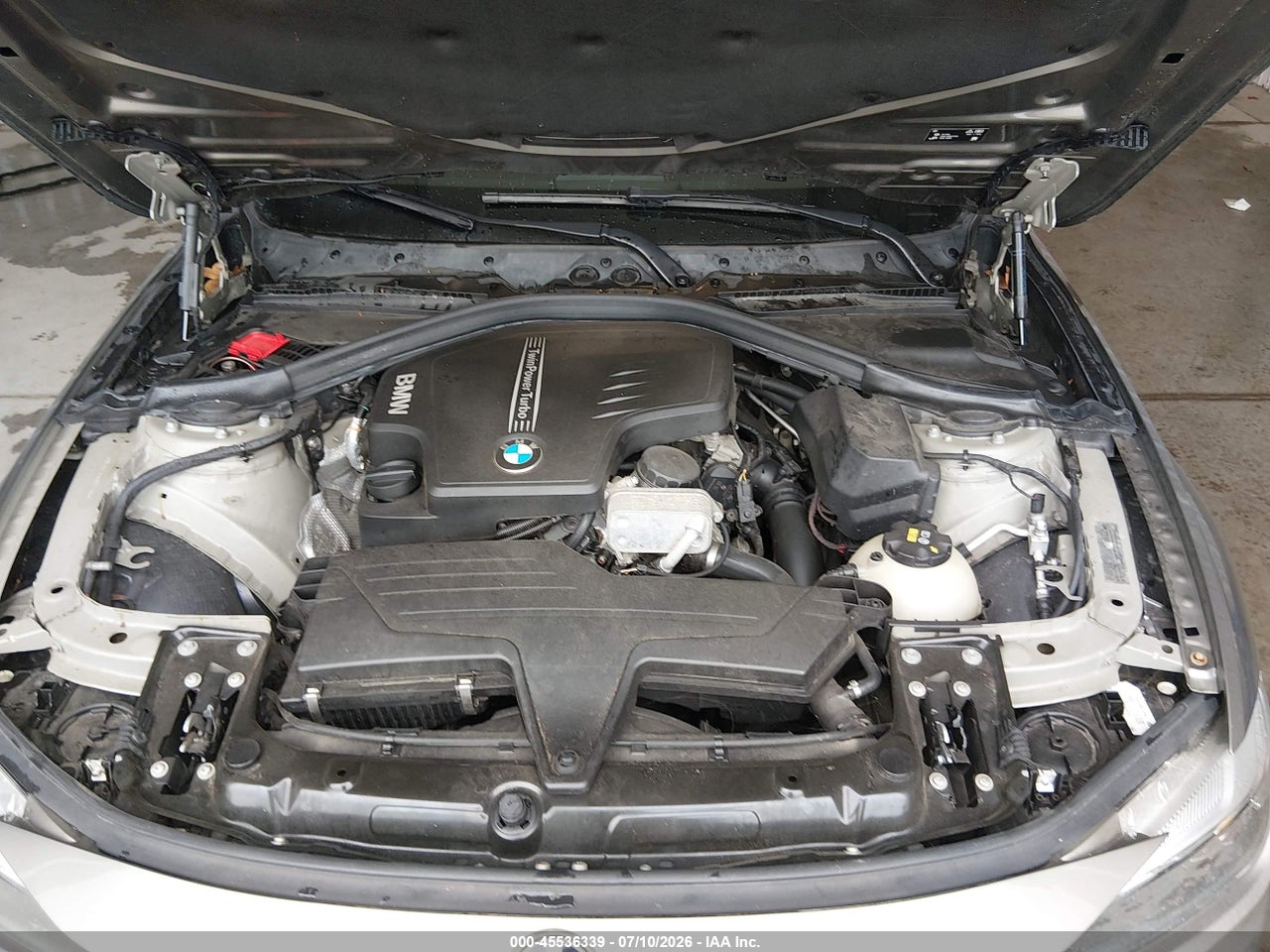 2016 BMW 320I XDRIVE thumbnail 11