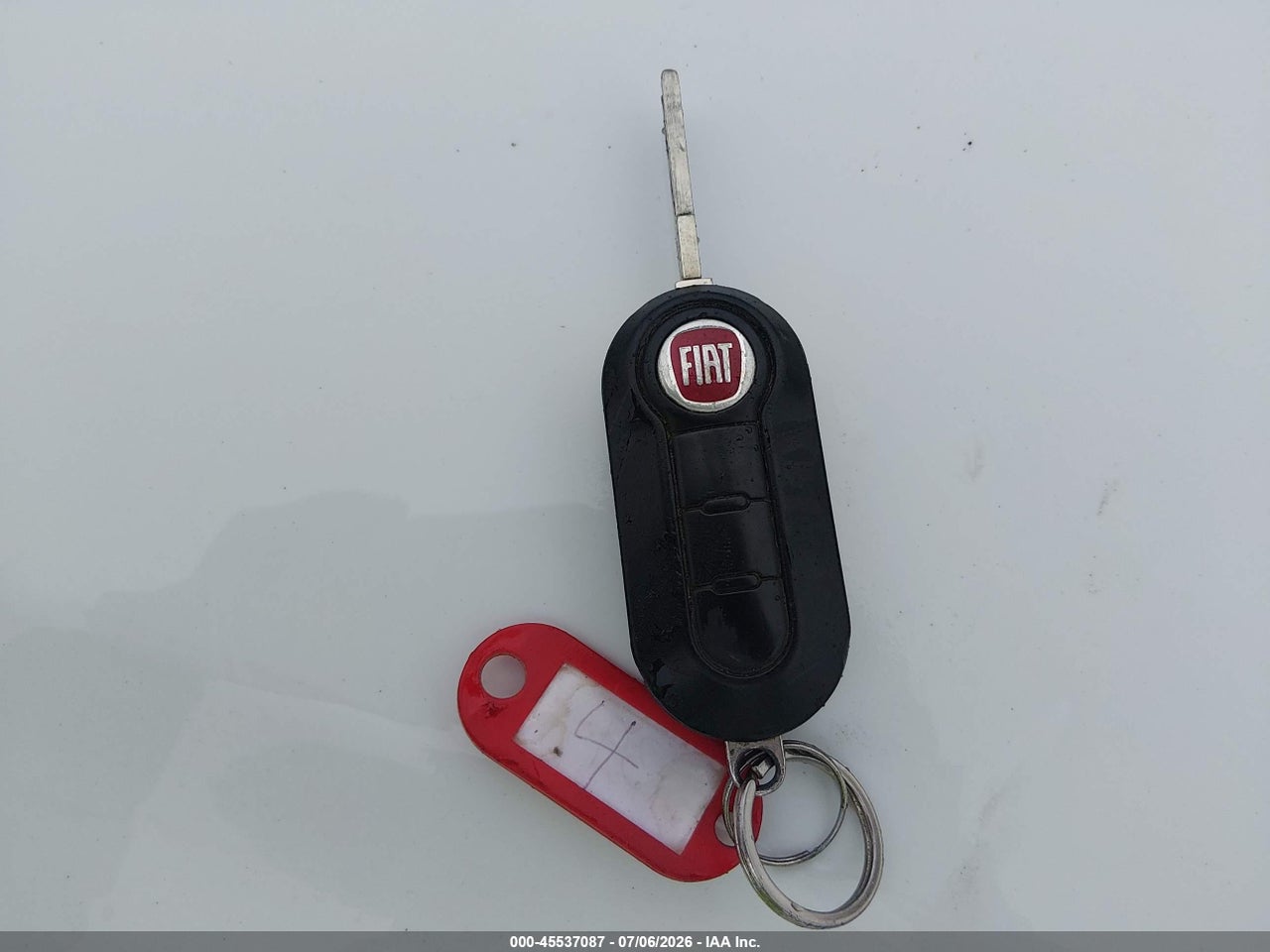 2017 FIAT 500 LOUNGE thumbnail 12