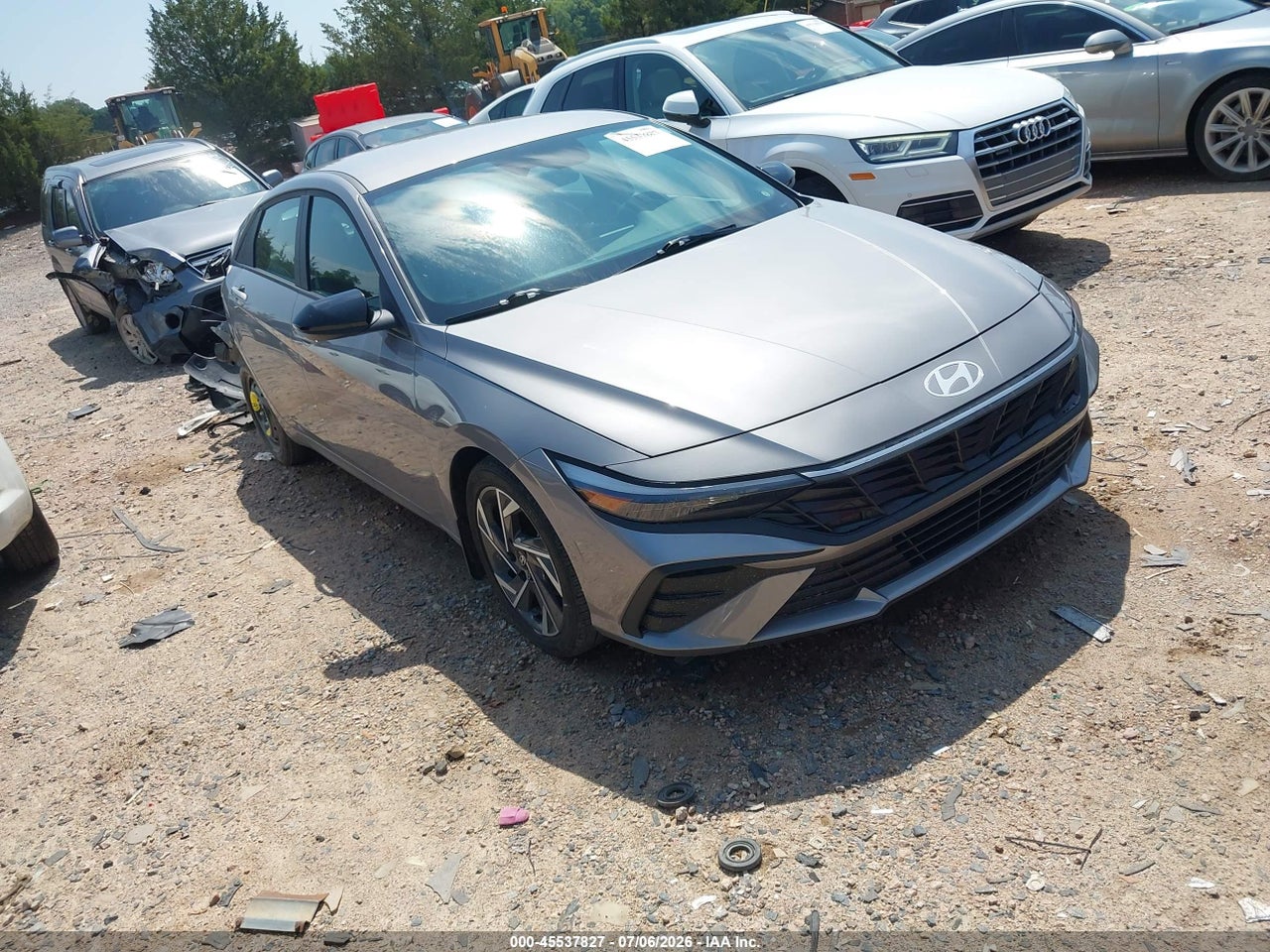 2025 HYUNDAI ELANTRA SEL SPORT thumbnail 2