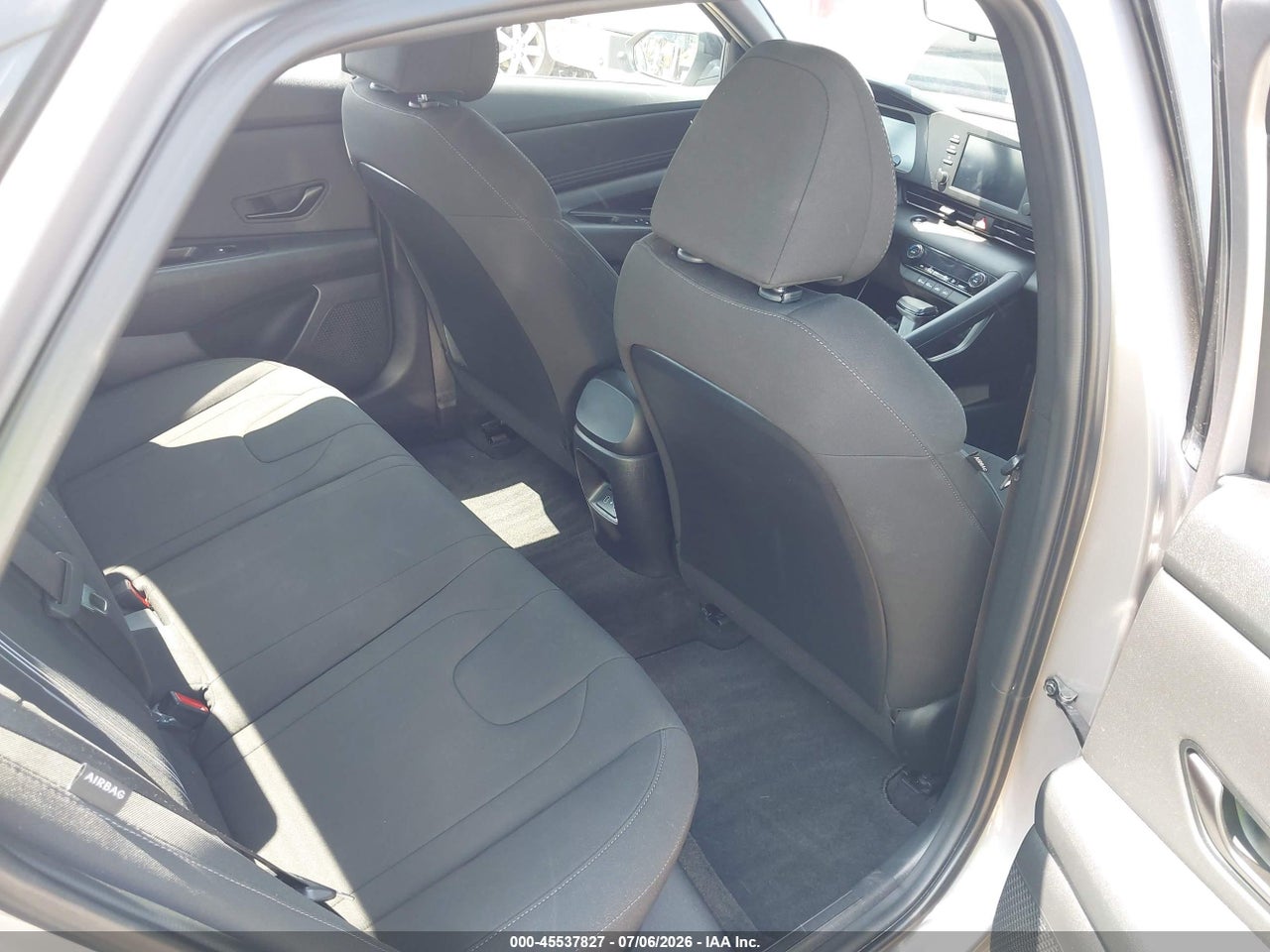 2025 HYUNDAI ELANTRA SEL SPORT thumbnail 9