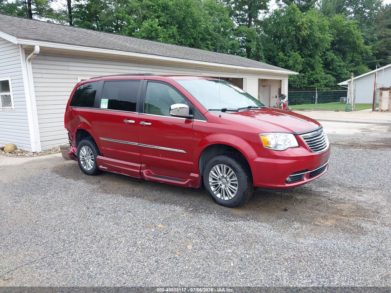 2015 Chrysler Town & Country