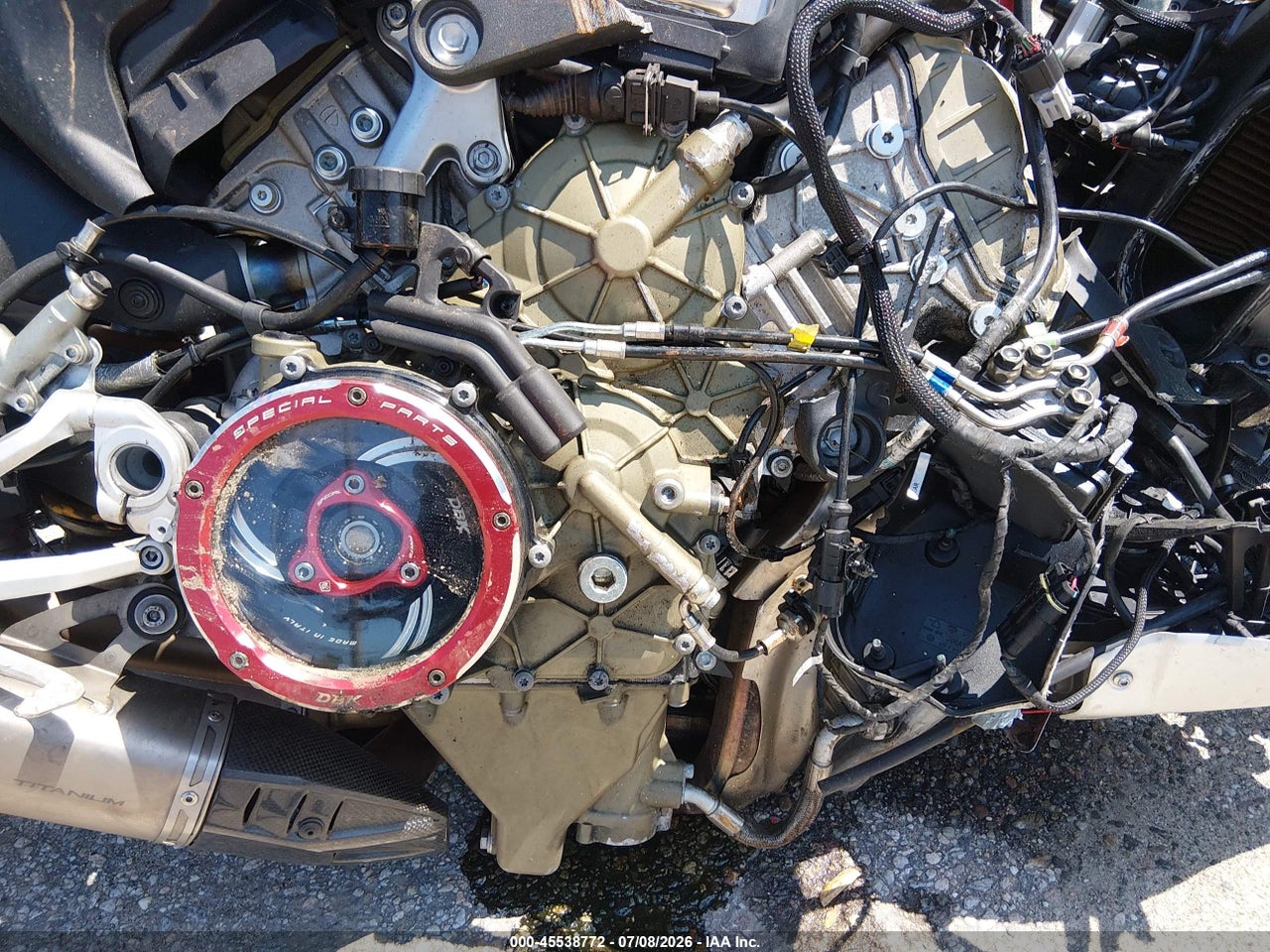 2022 DUCATI STREETFIGHTER V4/V4S thumbnail 9