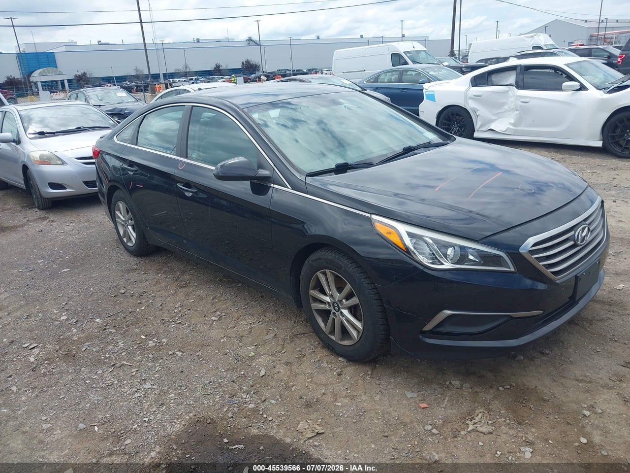 2017 HYUNDAI SONATA   thumbnail 2