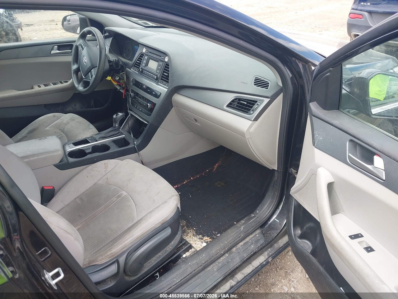 2017 HYUNDAI SONATA   thumbnail 6