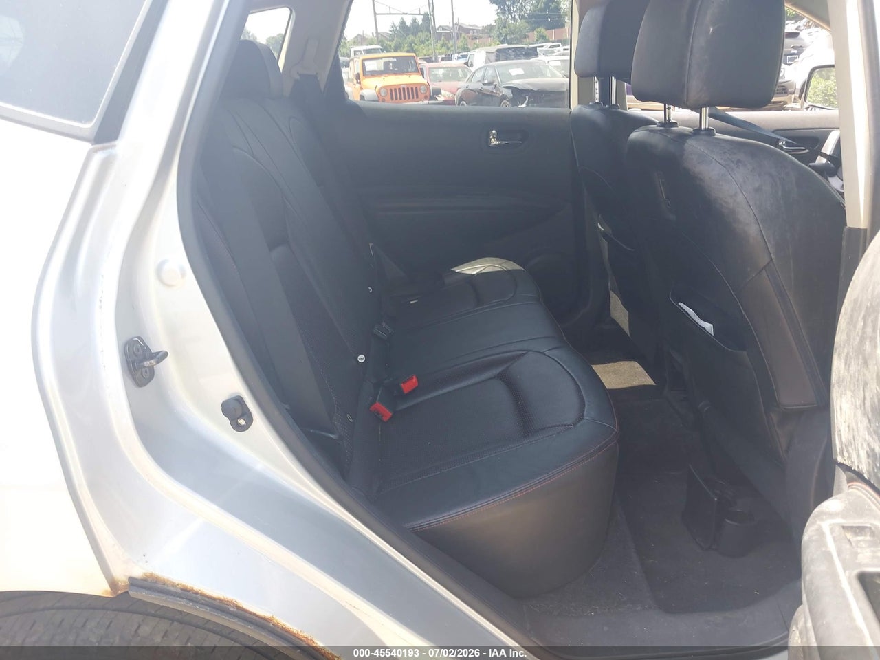 2010 NISSAN ROGUE SL thumbnail 9