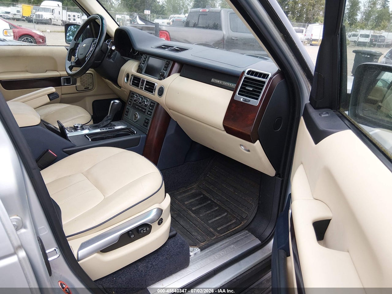 2008 LAND ROVER RANGE ROVER HSE thumbnail 6