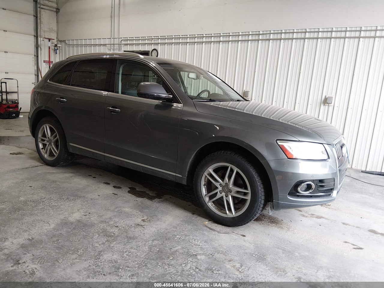 2015 AUDI Q5 2.0T PREMIUM thumbnail 2