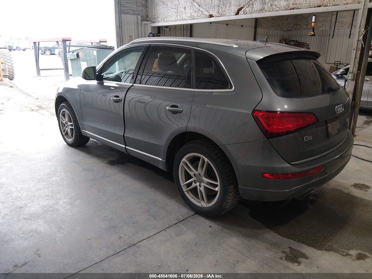 2015 AUDI Q5 2.0T PREMIUM thumbnail 4