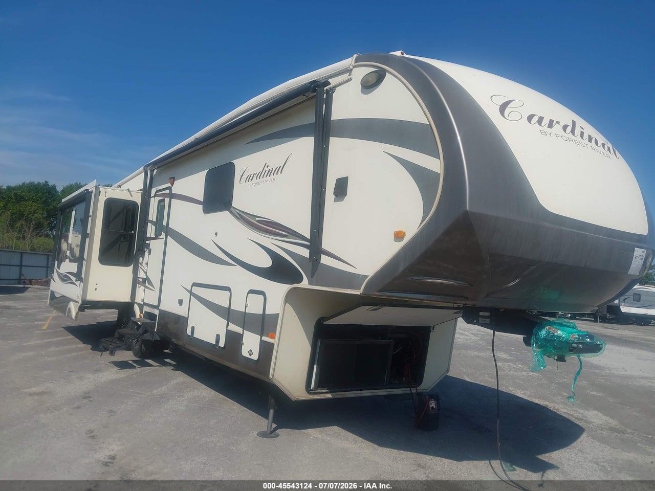 4X4FCAR24GG****** · 2016 FOREST RIVER CARDINAL