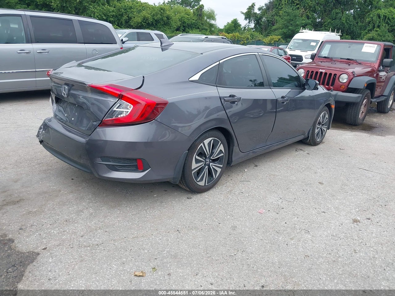 2017 HONDA CIVIC EX-L thumbnail 5