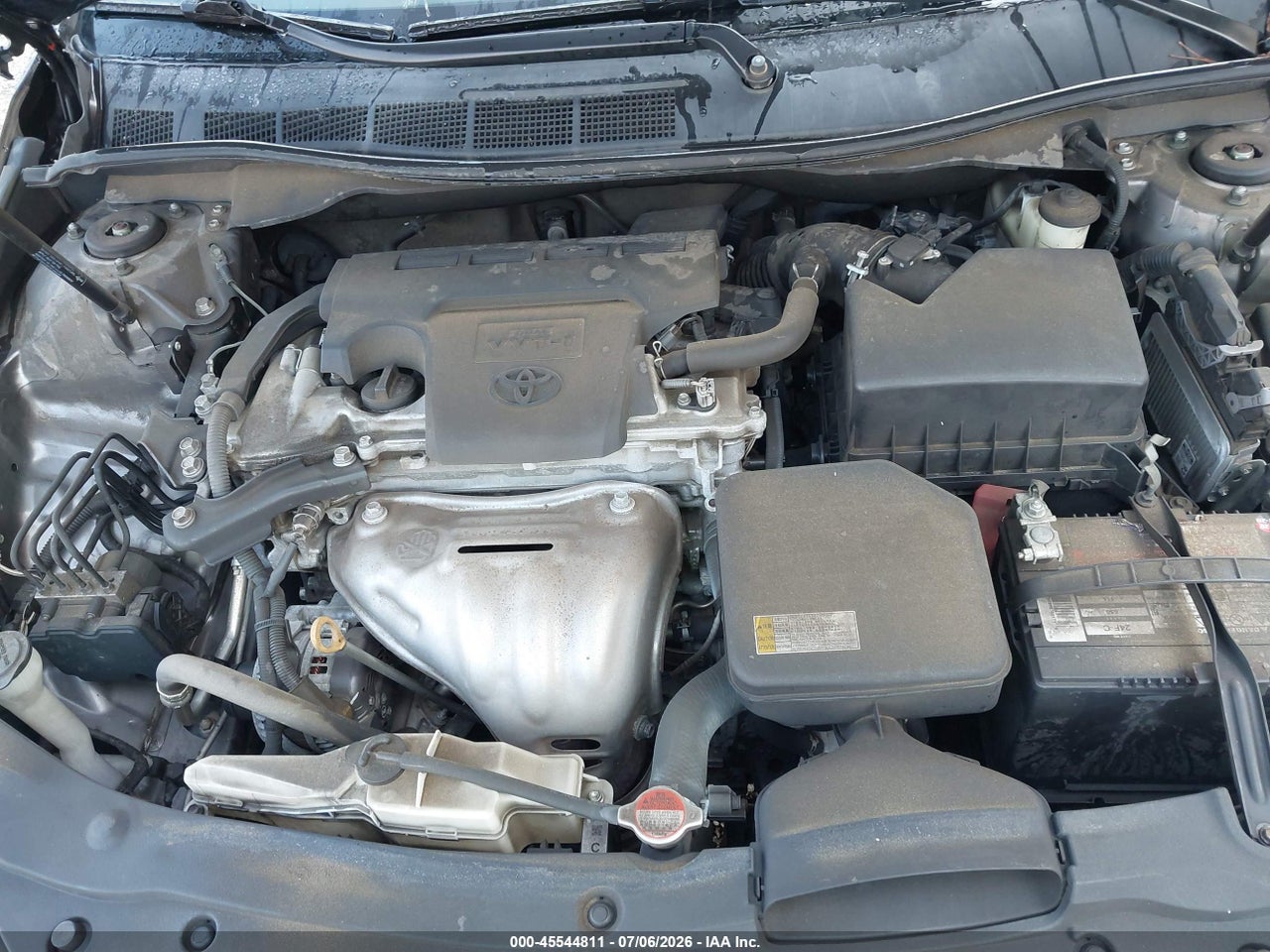 2016 TOYOTA CAMRY LE thumbnail 11
