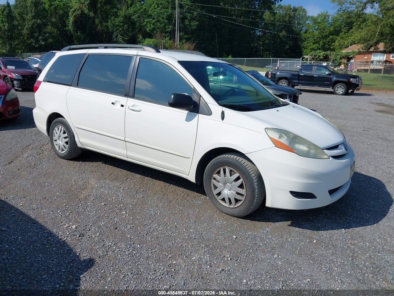 2006 TOYOTA SIENNA CE thumbnail 2