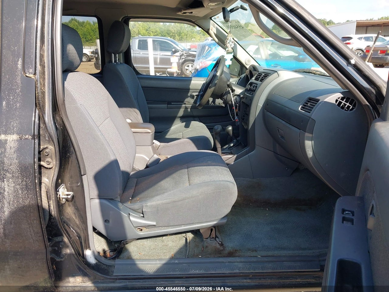 2003 NISSAN FRONTIER XE-V6 · 5/12