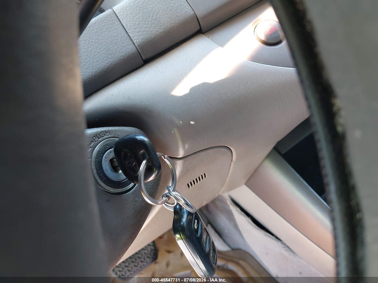 2003 TOYOTA CAMRY LE V6 thumbnail 12