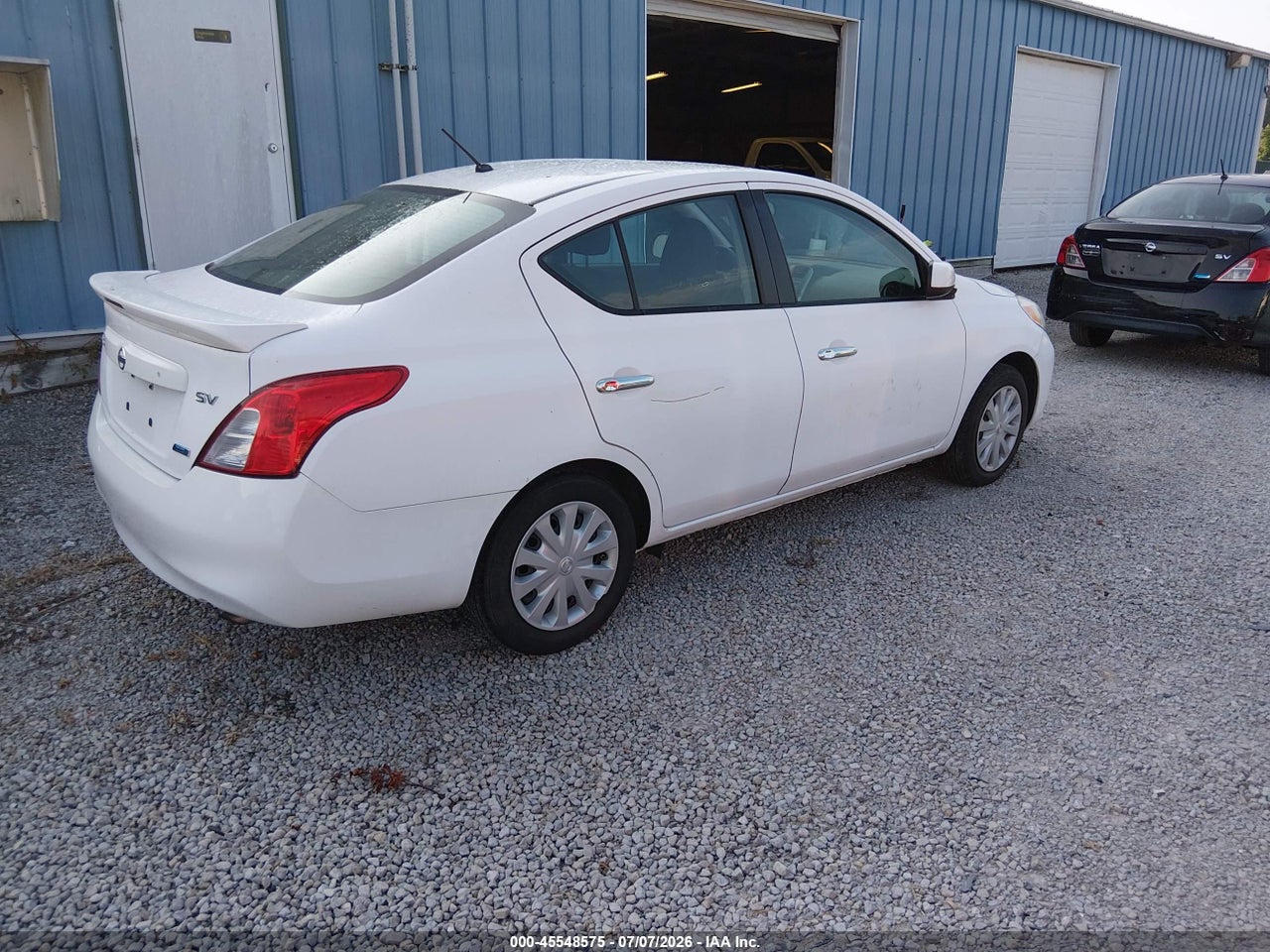 2013 NISSAN VERSA 1.6 SV thumbnail 5