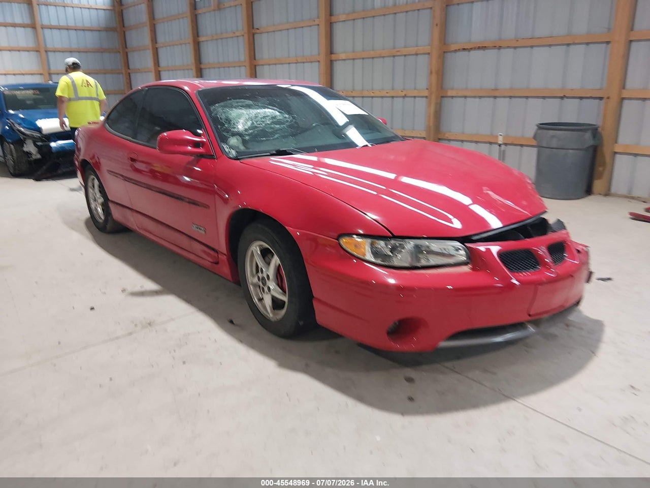 2002 PONTIAC GRAND PRIX GTP thumbnail 2