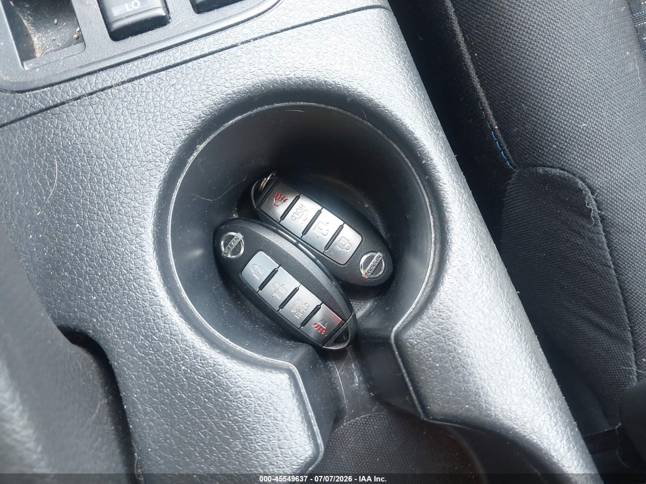 2016 NISSAN SENTRA SR thumbnail 12