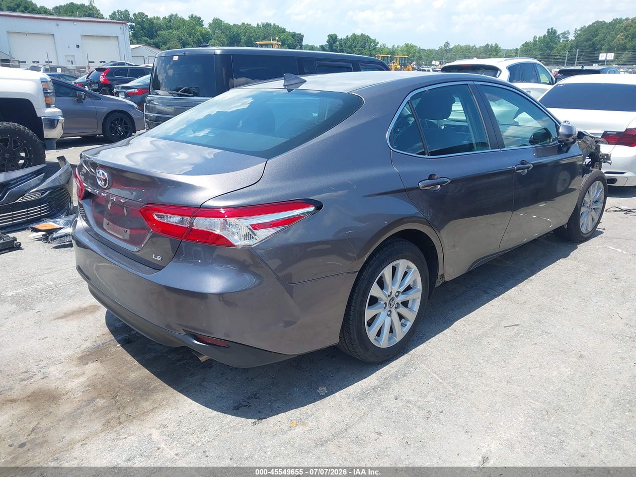 2019 TOYOTA CAMRY LE thumbnail 5