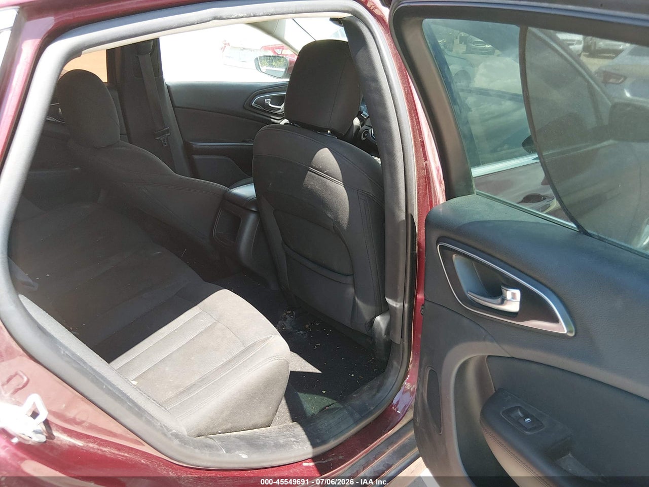 2016 CHRYSLER 200 LIMITED thumbnail 9