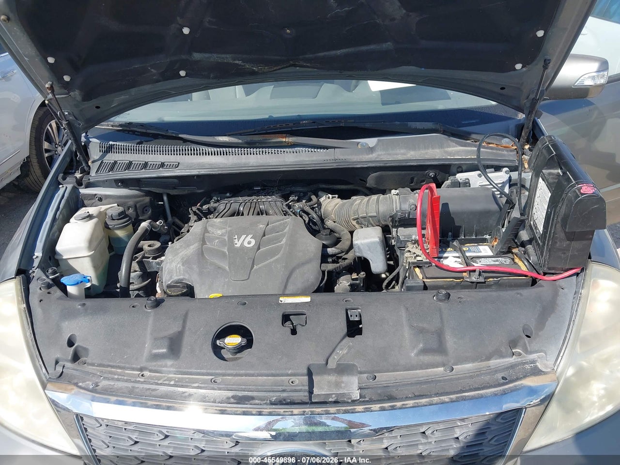 2011 KIA SEDONA LX thumbnail 11