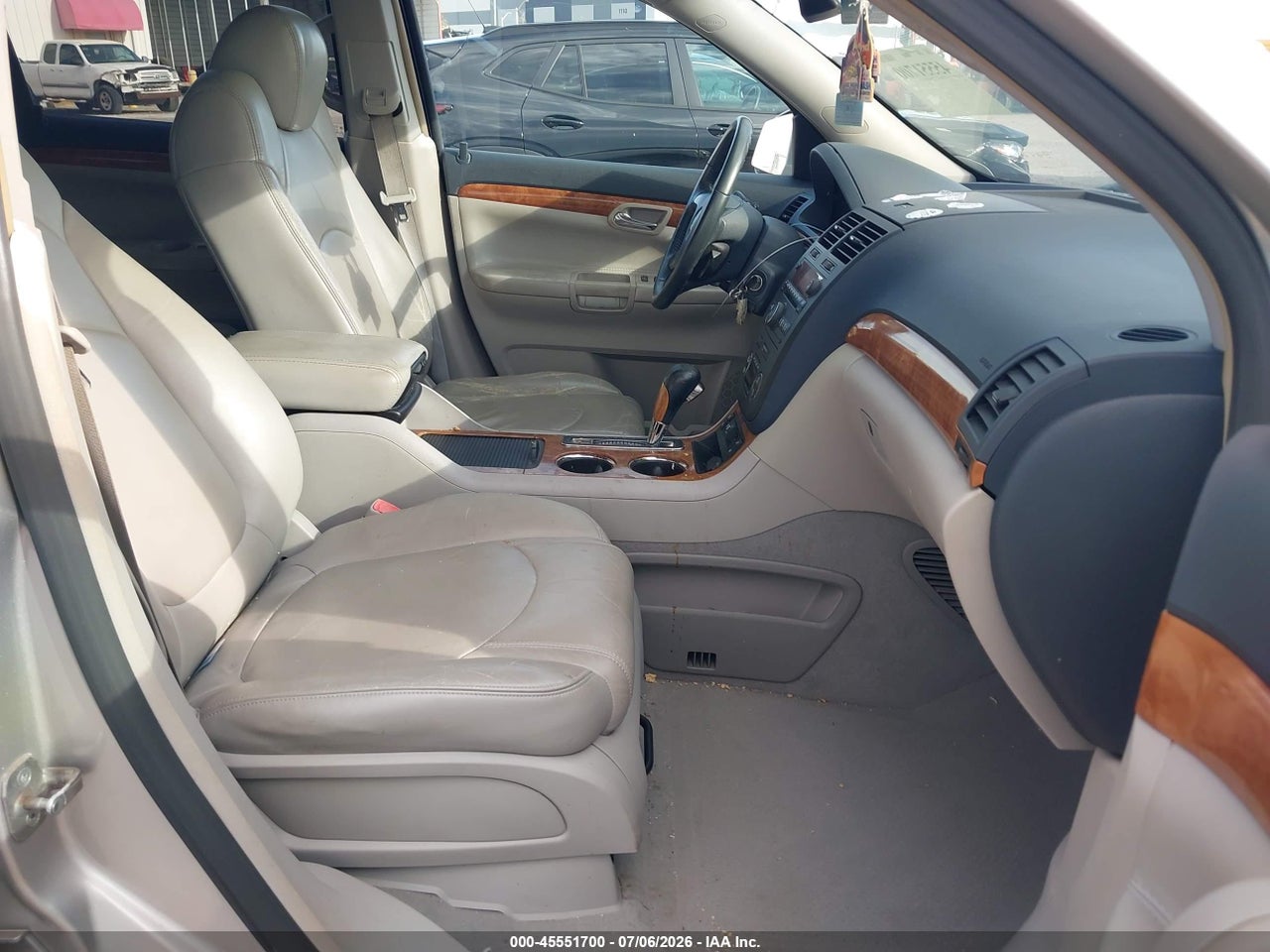 2007 SATURN OUTLOOK XR · 5/12