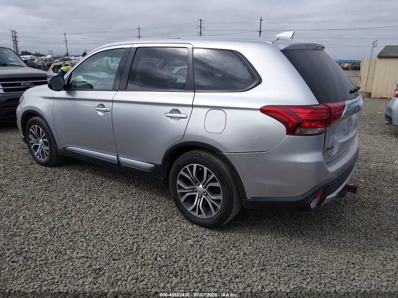 2018 MITSUBISHI OUTLANDER ES thumbnail 4
