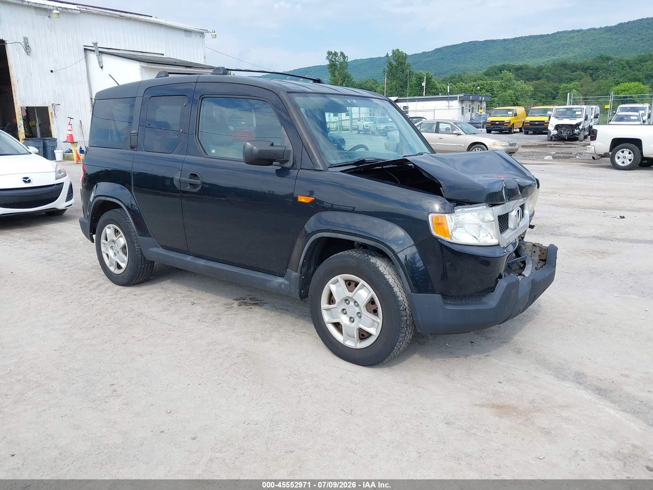 2011 HONDA ELEMENT LX thumbnail 2