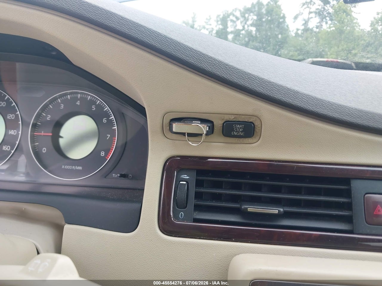 2008 VOLVO XC70 3.2 thumbnail 12