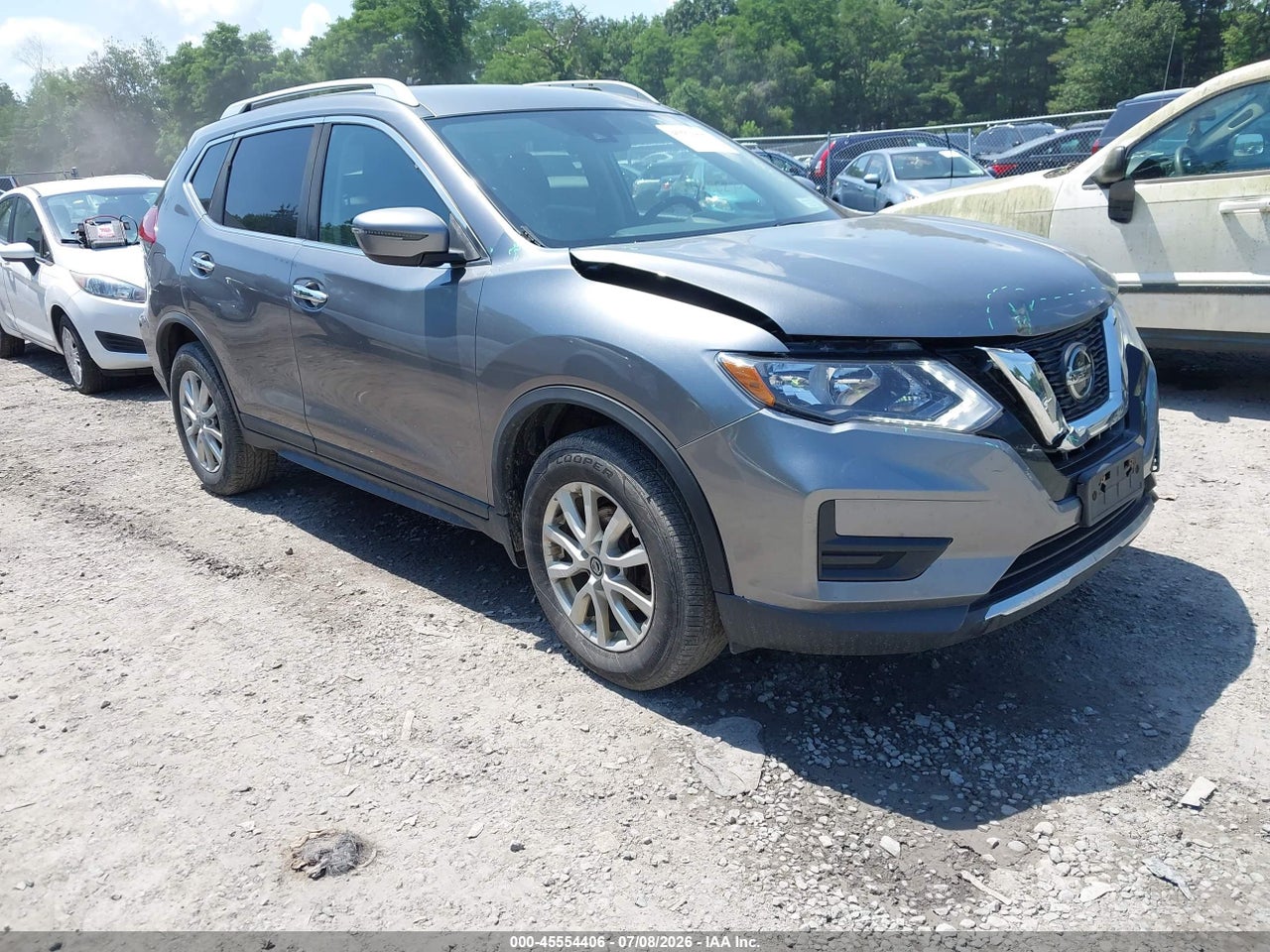 2019 NISSAN ROGUE SV thumbnail 2