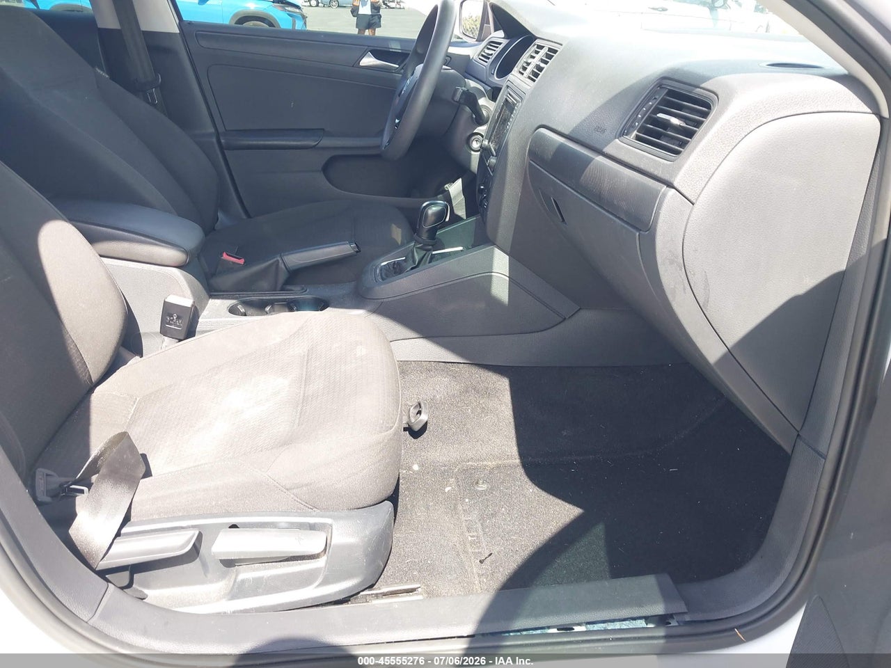 2016 VOLKSWAGEN JETTA 1.4T S thumbnail 6
