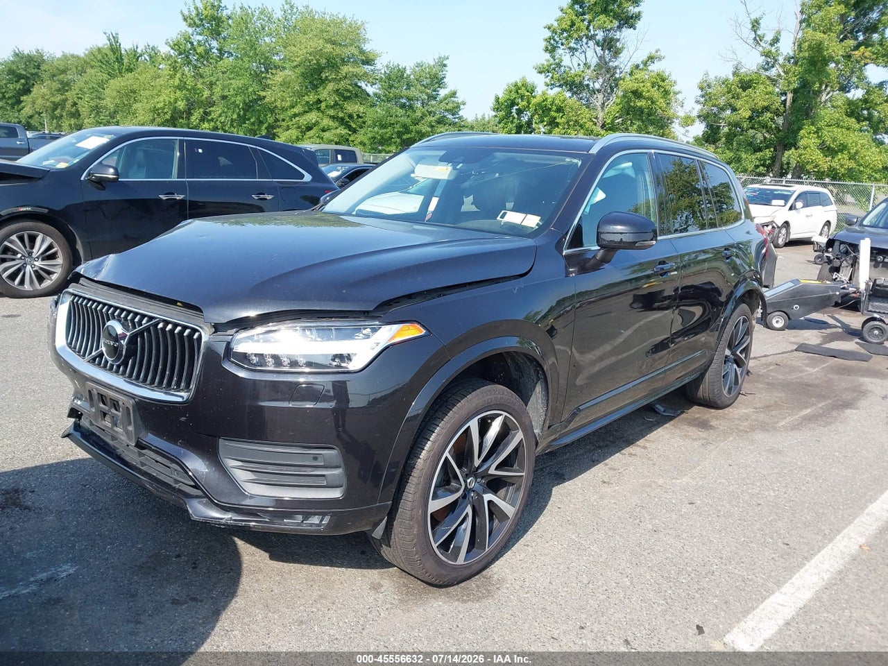 2021 VOLVO XC90 T6 MOMENTUM 7 PASSENGER thumbnail 3