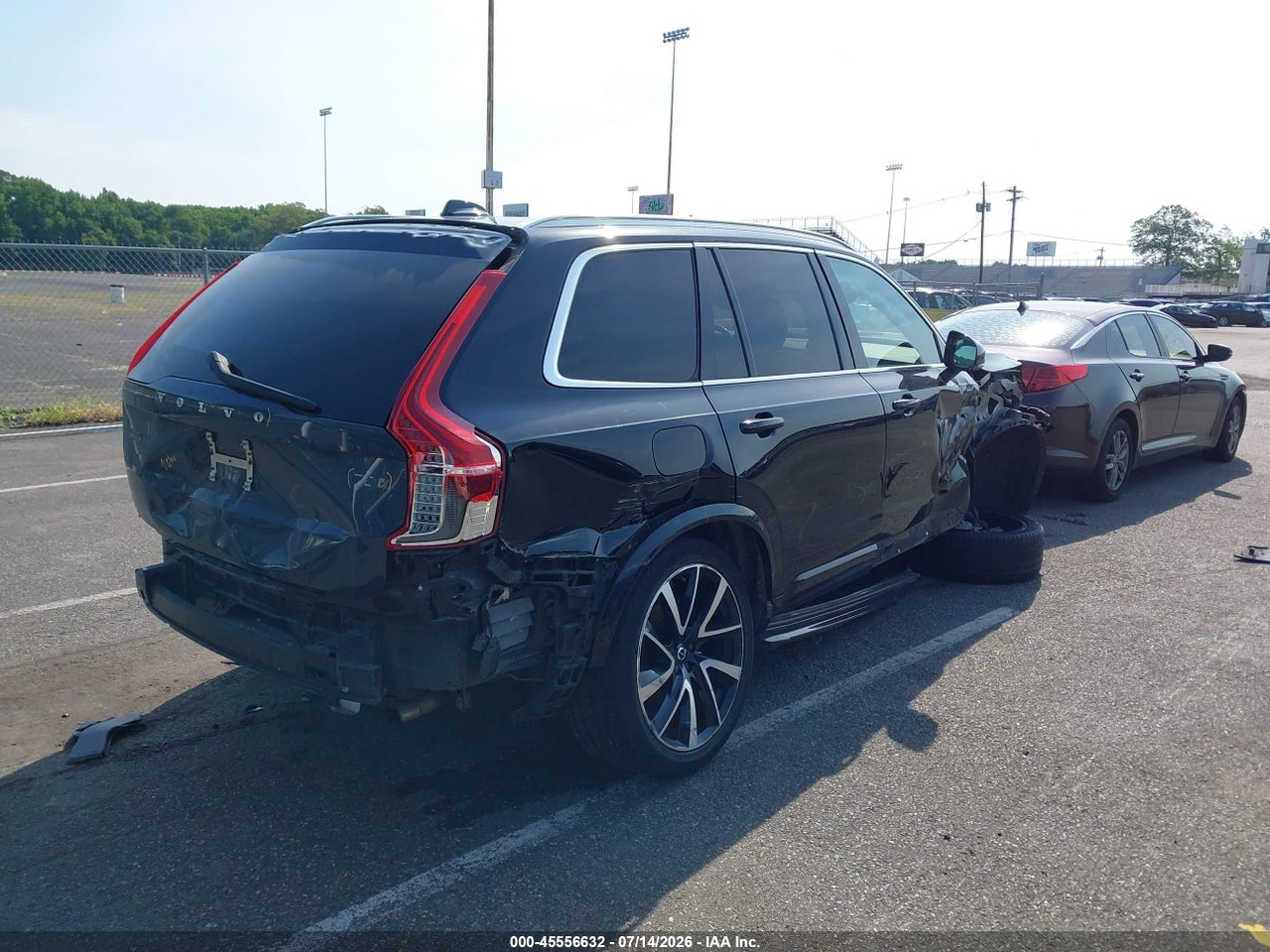 2021 VOLVO XC90 T6 MOMENTUM 7 PASSENGER thumbnail 5