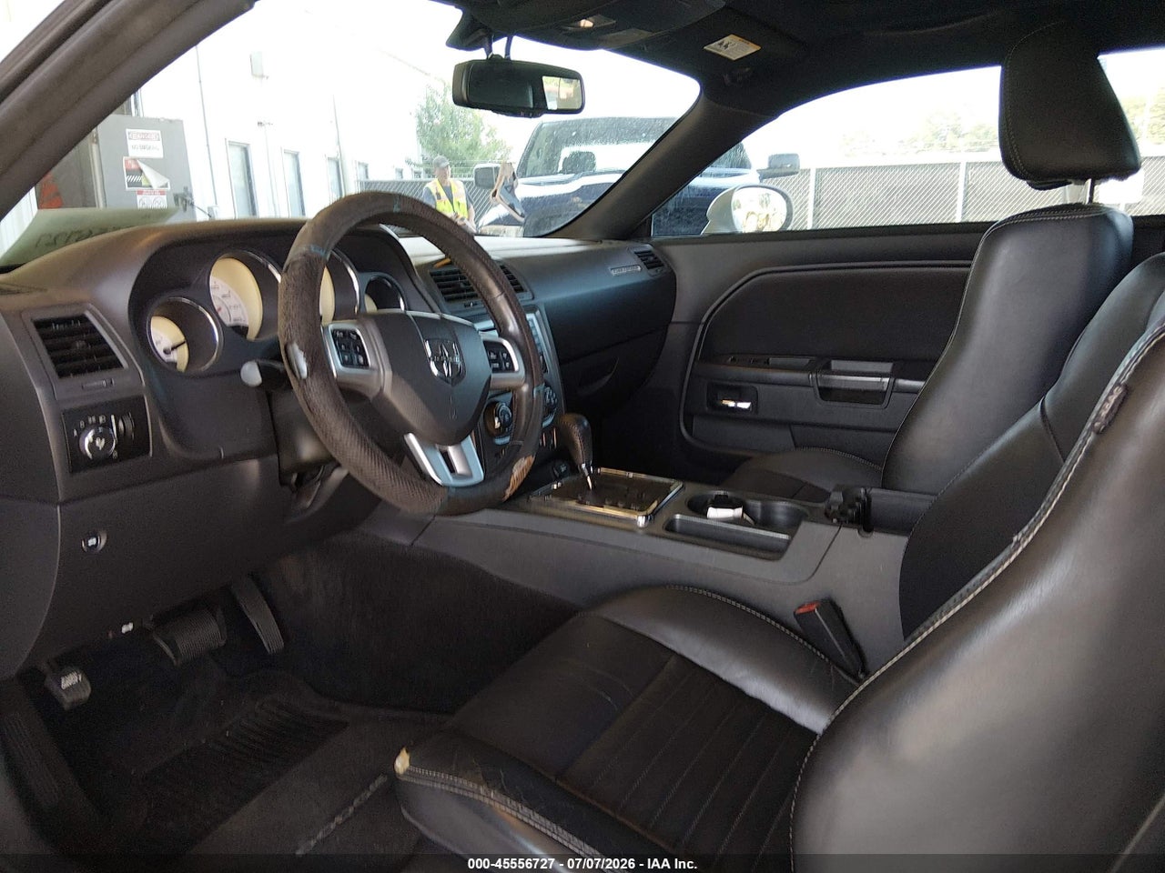 2011 DODGE CHALLENGER R/T thumbnail 6