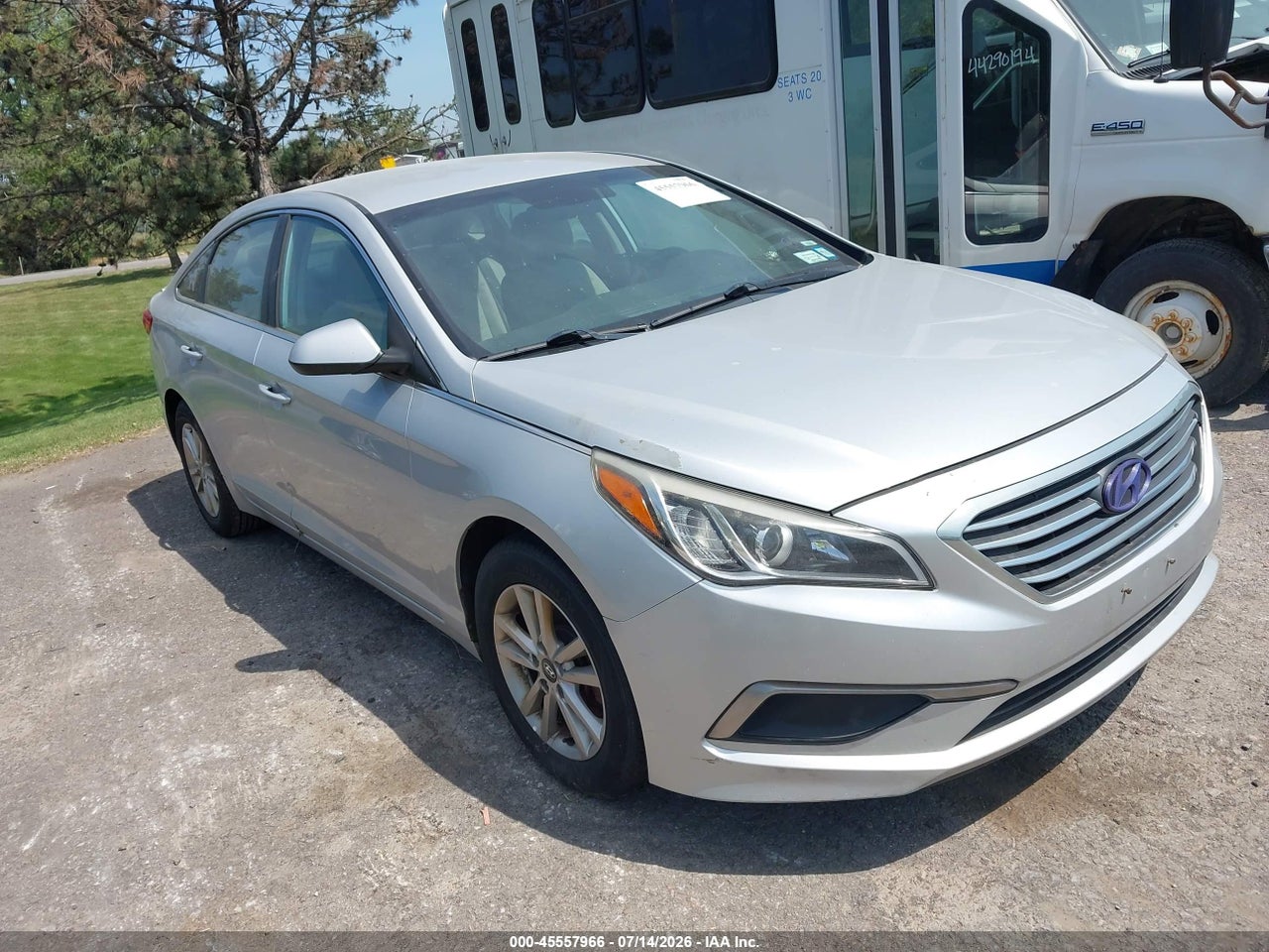 2017 HYUNDAI SONATA   thumbnail 2