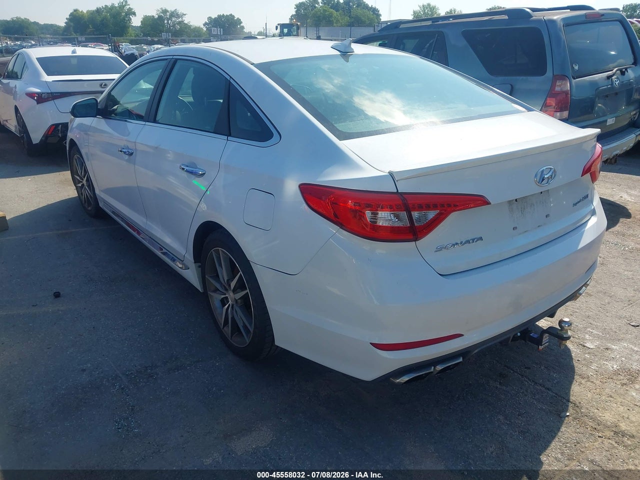2015 HYUNDAI SONATA SPORT 2.0T thumbnail 4