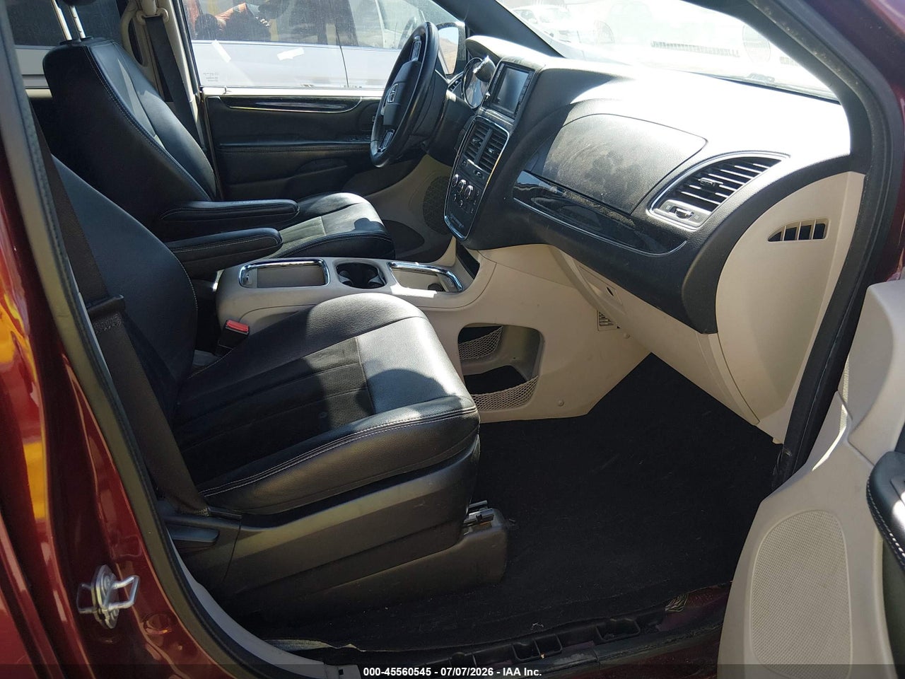 2017 DODGE GRAND CARAVAN SXT thumbnail 6