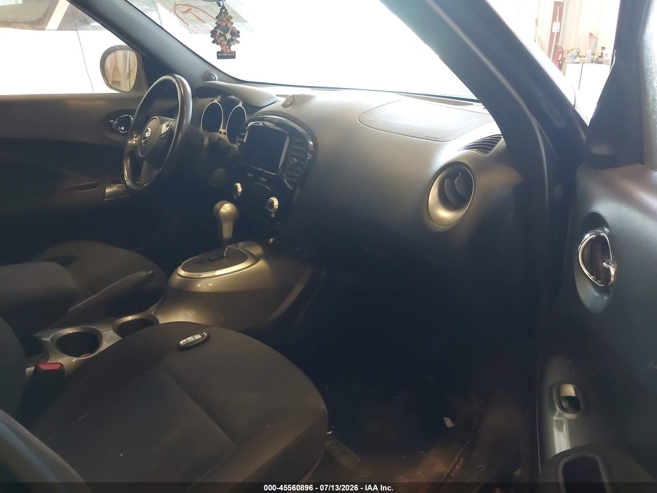 2014 NISSAN JUKE SV thumbnail 6