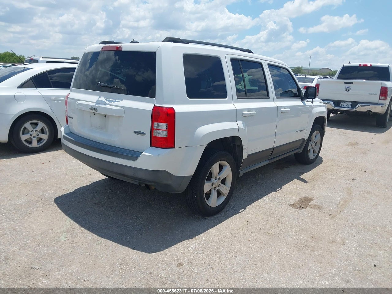 2011 JEEP PATRIOT SPORT thumbnail 5