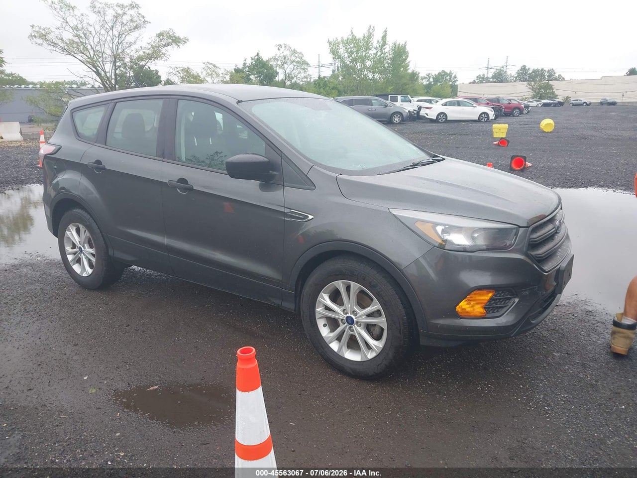 2018 FORD ESCAPE S thumbnail 2