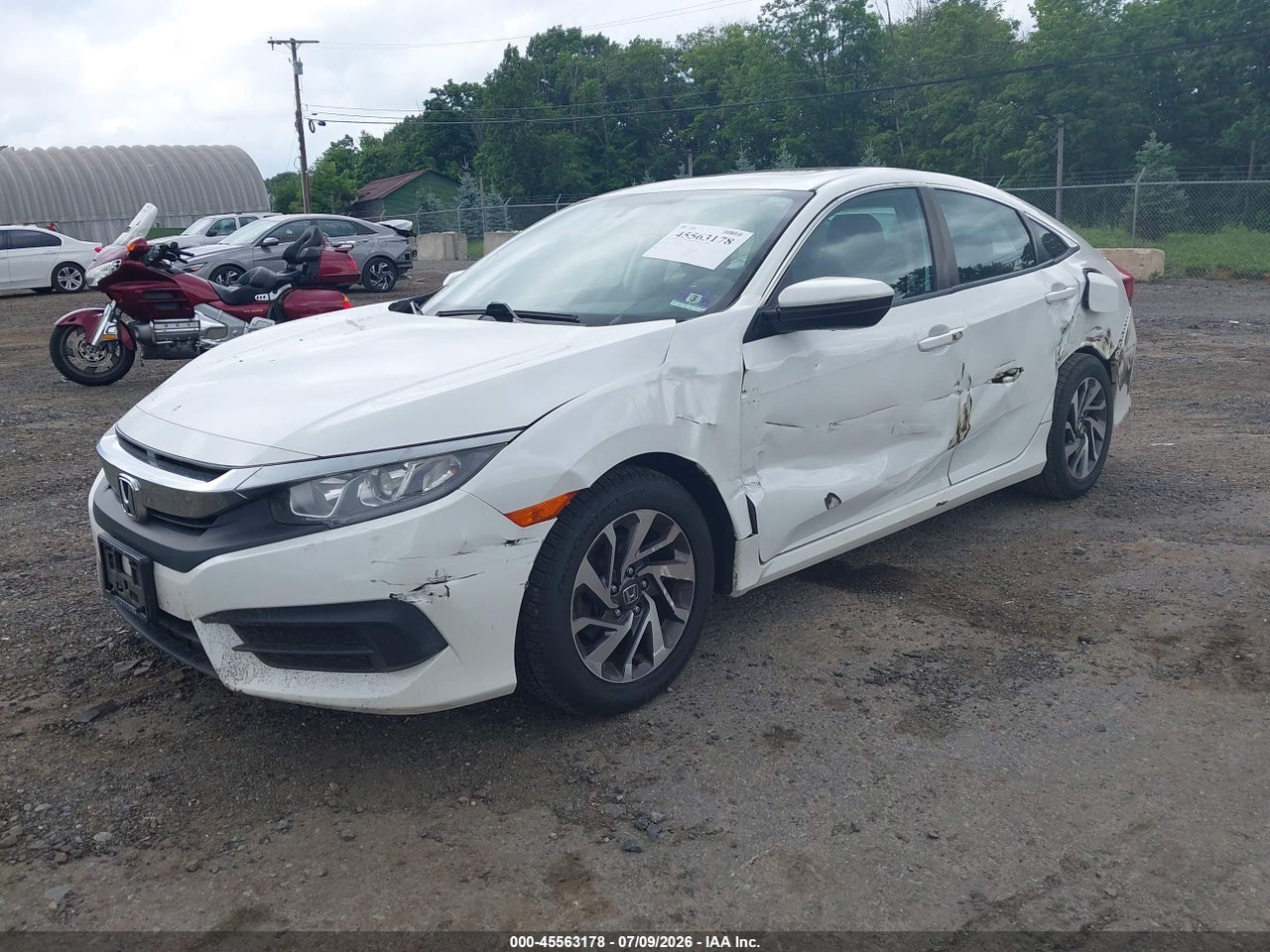 2017 HONDA CIVIC EX thumbnail 3