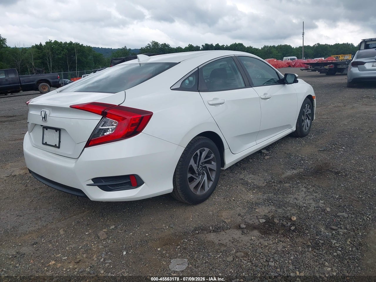 2017 HONDA CIVIC EX thumbnail 5