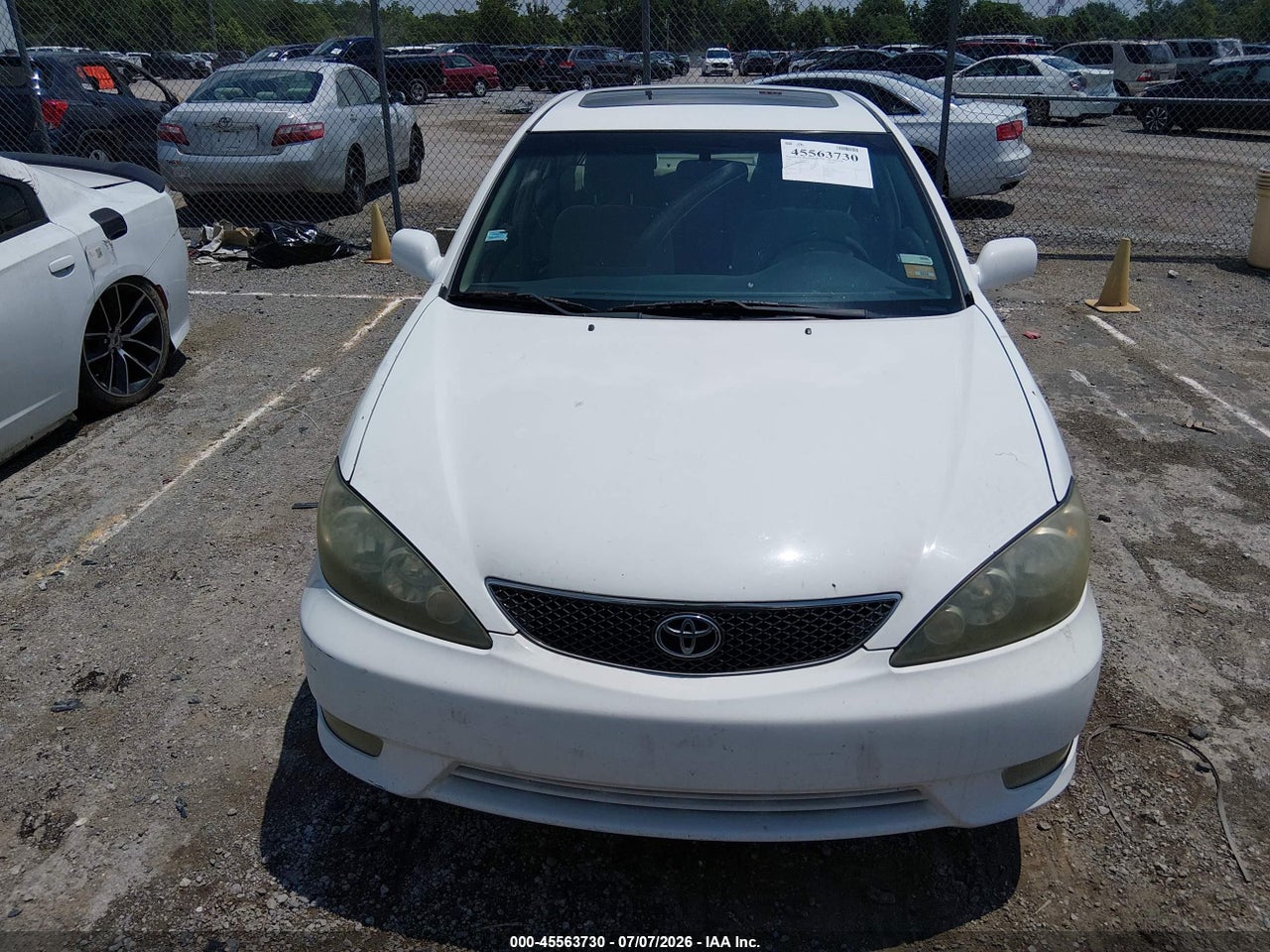 2005 TOYOTA CAMRY SE thumbnail 7