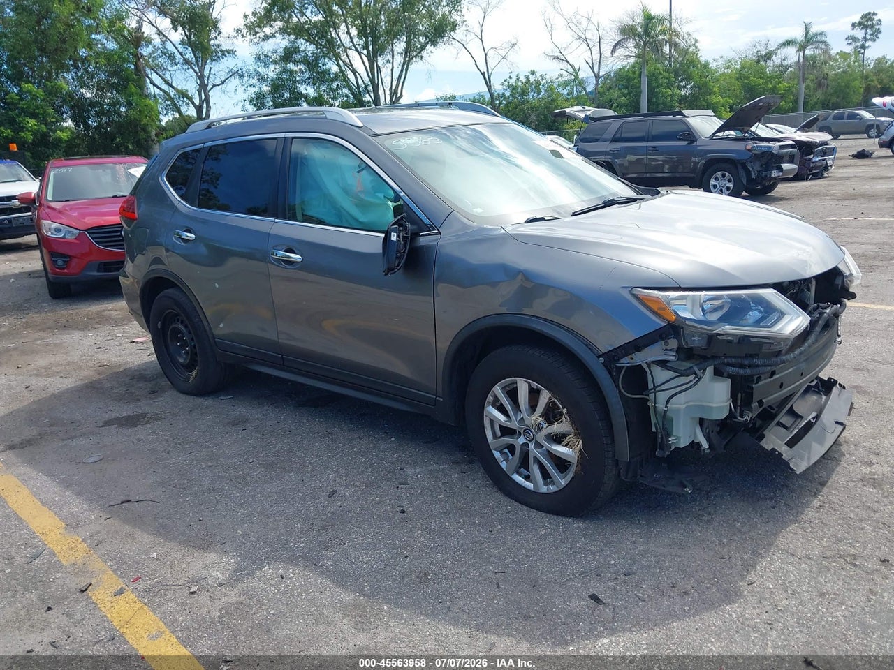2017 NISSAN ROGUE SV thumbnail 2