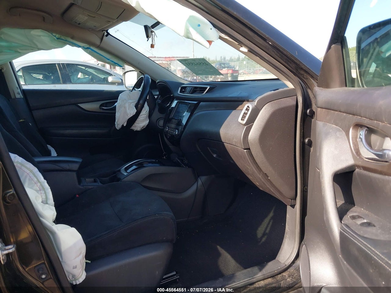 2016 NISSAN ROGUE SV thumbnail 6
