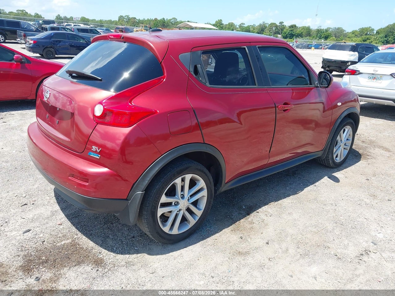 2013 NISSAN JUKE SV thumbnail 5