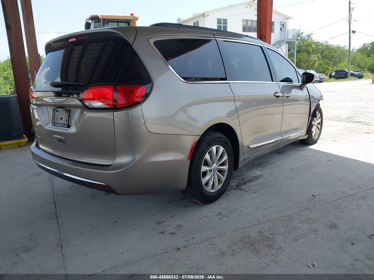 2017 CHRYSLER PACIFICA TOURING-L thumbnail 5
