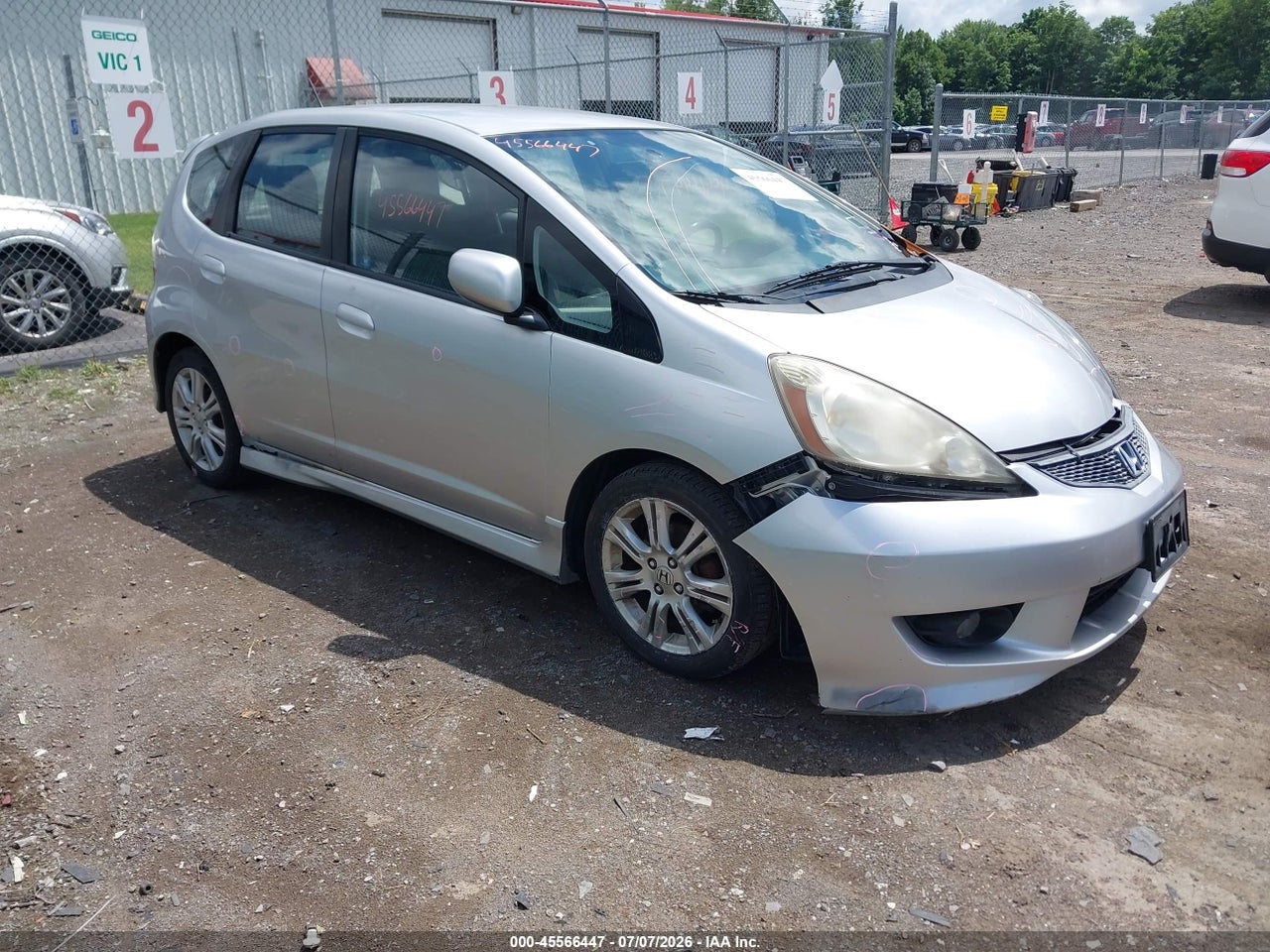 2011 HONDA FIT SPORT thumbnail 2