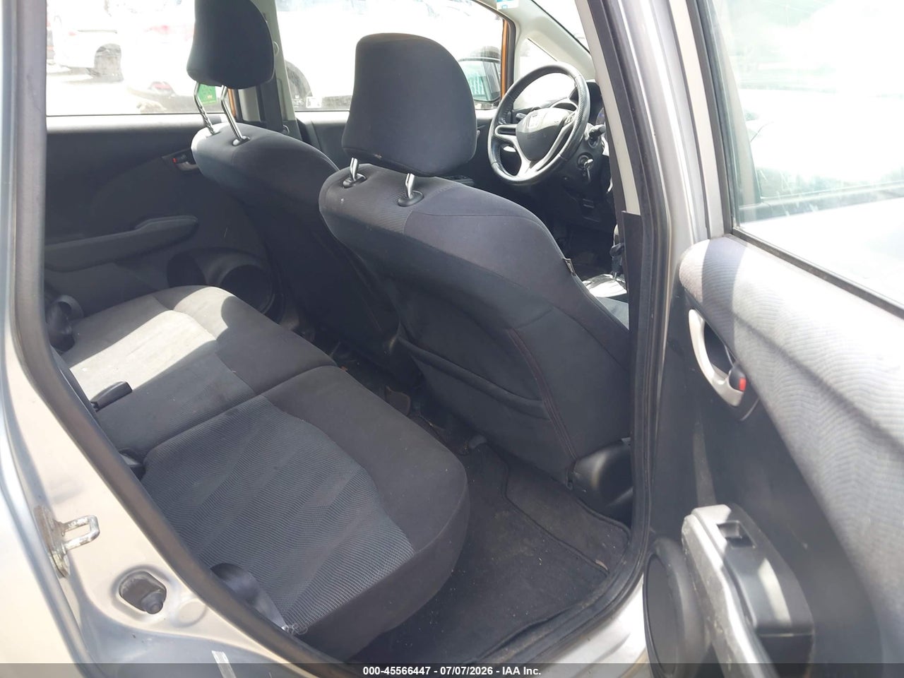 2011 HONDA FIT SPORT thumbnail 9